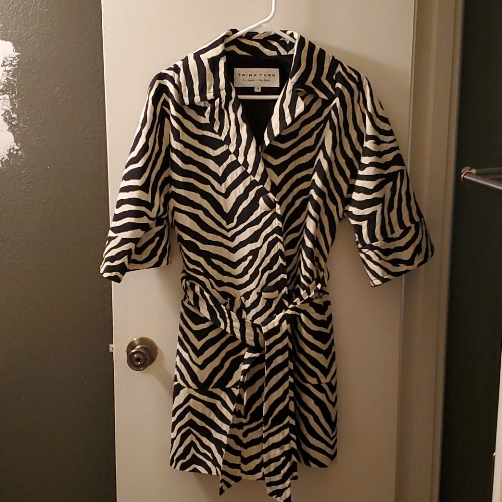 Animal Print Trina Turk Size 4 Coat
